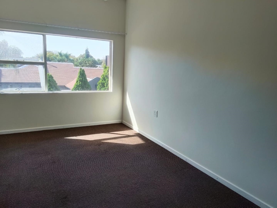 To Let 2 Bedroom Property for Rent in Brackenhurst Gauteng