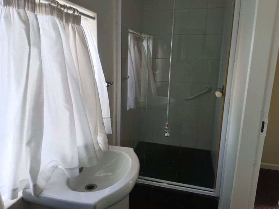 To Let 2 Bedroom Property for Rent in Brackenhurst Gauteng
