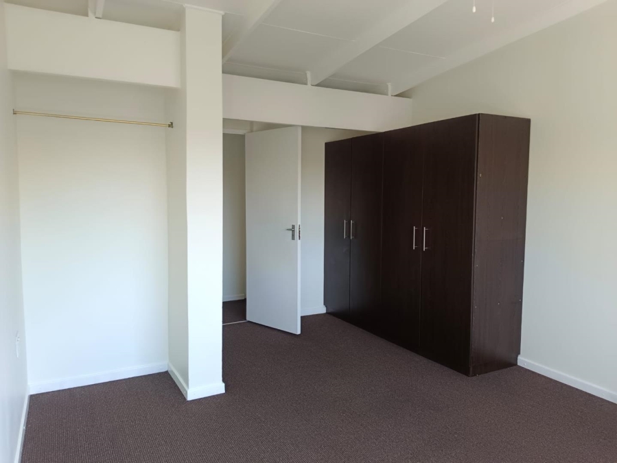 To Let 2 Bedroom Property for Rent in Brackenhurst Gauteng