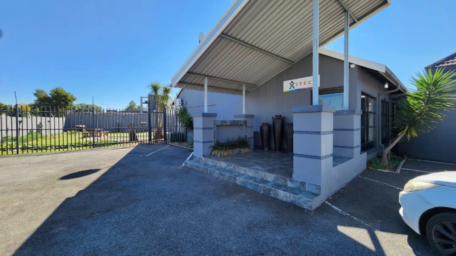 Commercial Property for Sale in Brackenhurst Gauteng