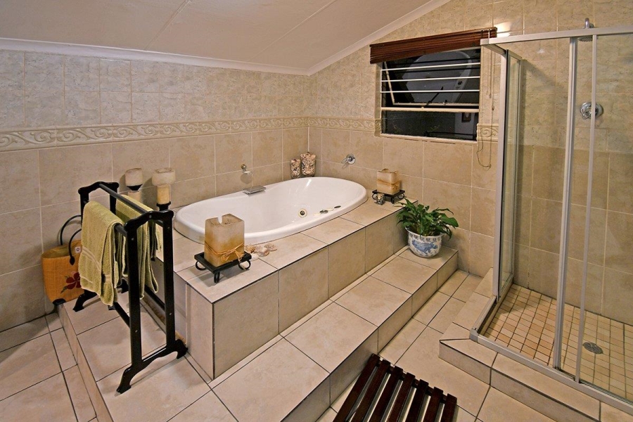 To Let 3 Bedroom Property for Rent in Morningside Manor Gauteng