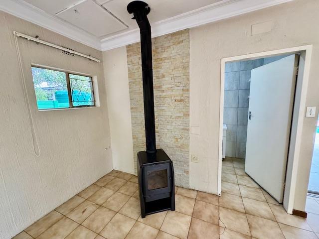 To Let 3 Bedroom Property for Rent in Morningside Manor Gauteng