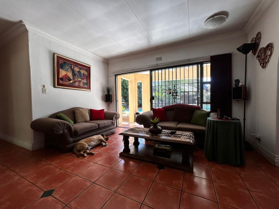 4 Bedroom Property for Sale in Brackendowns Gauteng