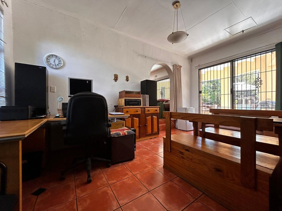4 Bedroom Property for Sale in Brackendowns Gauteng