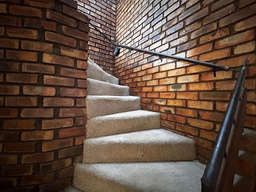 4 Bedroom Property for Sale in Brackendowns Gauteng