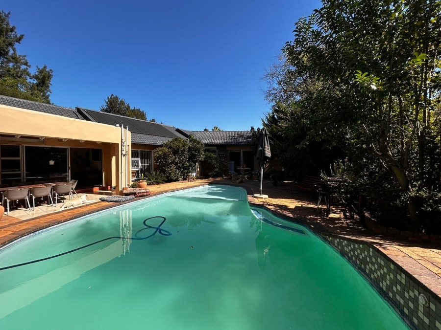 4 Bedroom Property for Sale in Brackendowns Gauteng