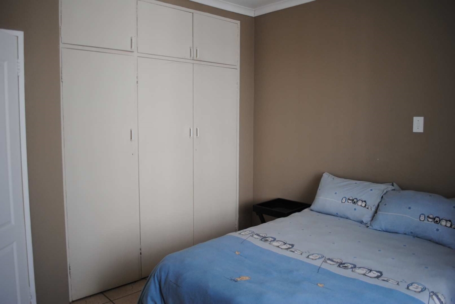 4 Bedroom Property for Sale in Rothdene Gauteng