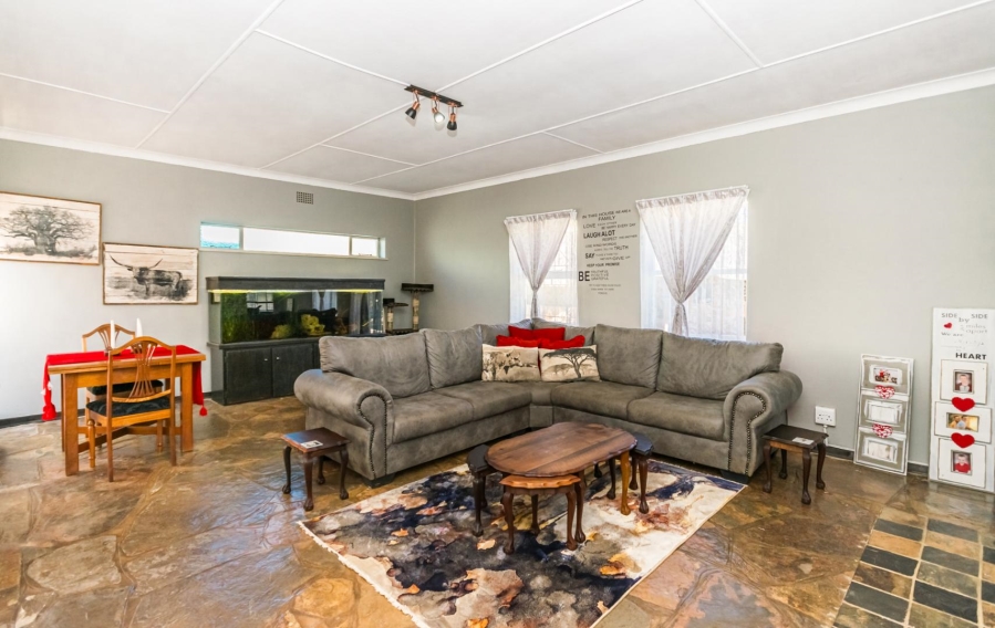 4 Bedroom Property for Sale in Horison Park Gauteng