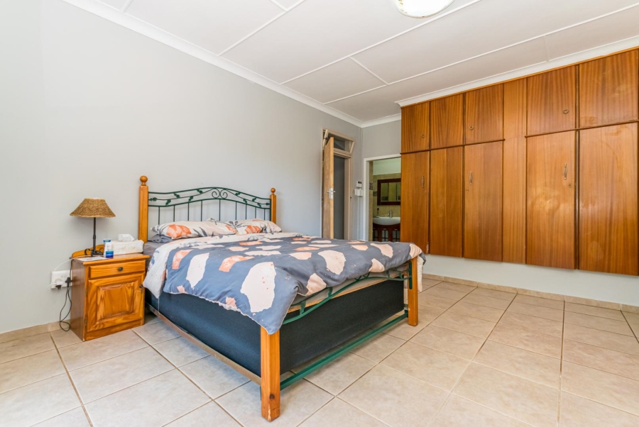 4 Bedroom Property for Sale in Horison Park Gauteng