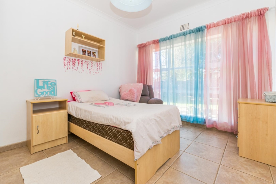 4 Bedroom Property for Sale in Horison Park Gauteng
