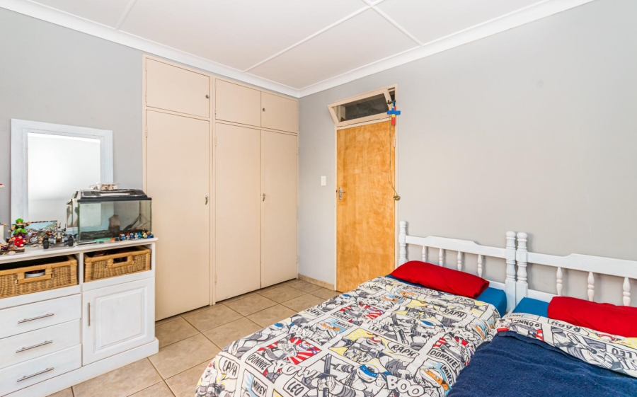 4 Bedroom Property for Sale in Horison Park Gauteng