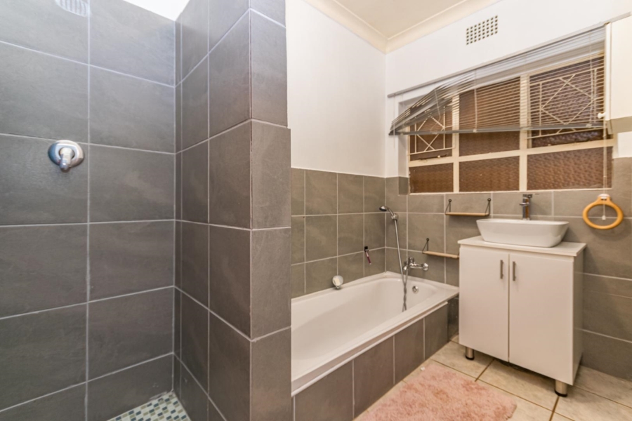 4 Bedroom Property for Sale in Horison Park Gauteng