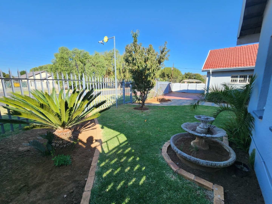 4 Bedroom Property for Sale in Brackenhurst Gauteng