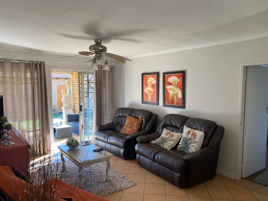 2 Bedroom Property for Sale in Moreleta Park Gauteng
