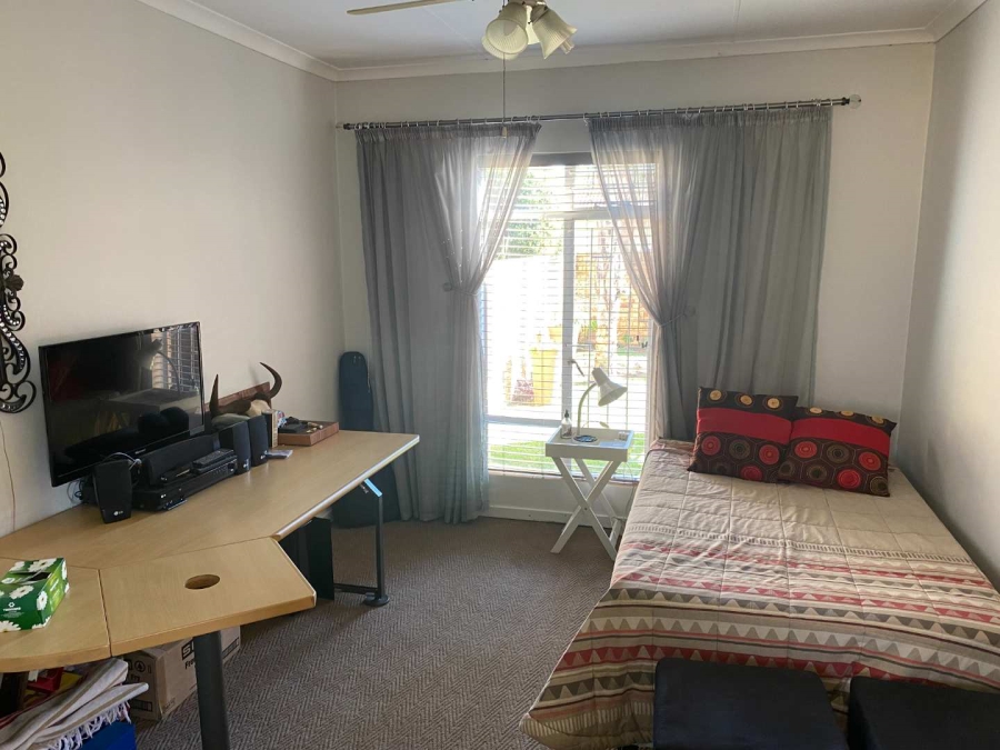 2 Bedroom Property for Sale in Moreleta Park Gauteng