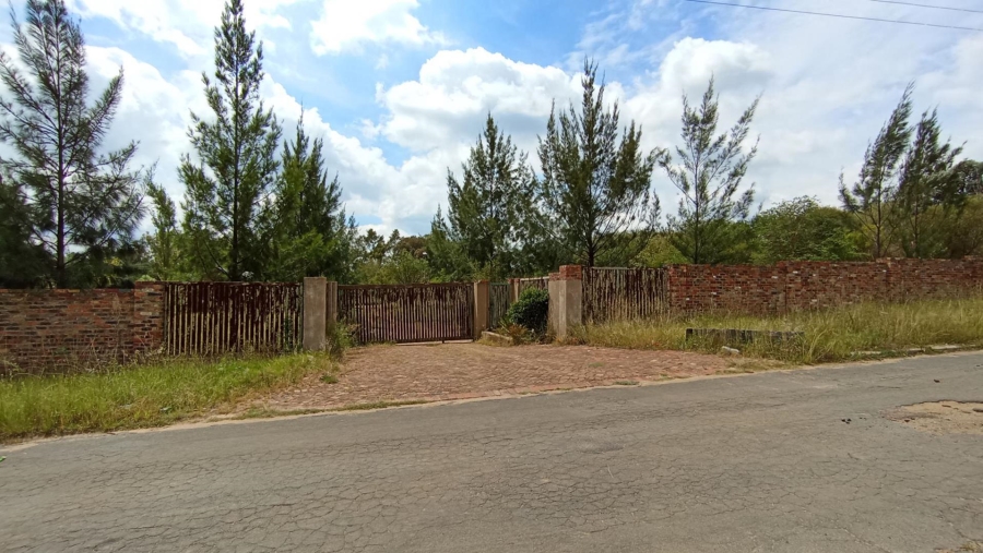 3 Bedroom Property for Sale in Mnandi A H Gauteng