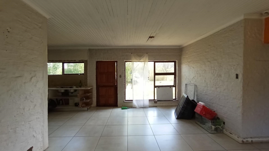 3 Bedroom Property for Sale in Mnandi A H Gauteng