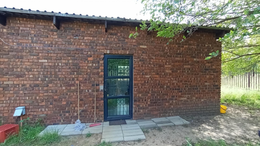 3 Bedroom Property for Sale in Mnandi A H Gauteng