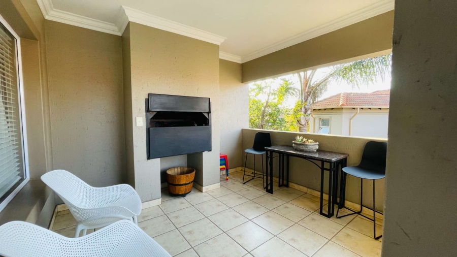 2 Bedroom Property for Sale in Midstream Estate Gauteng