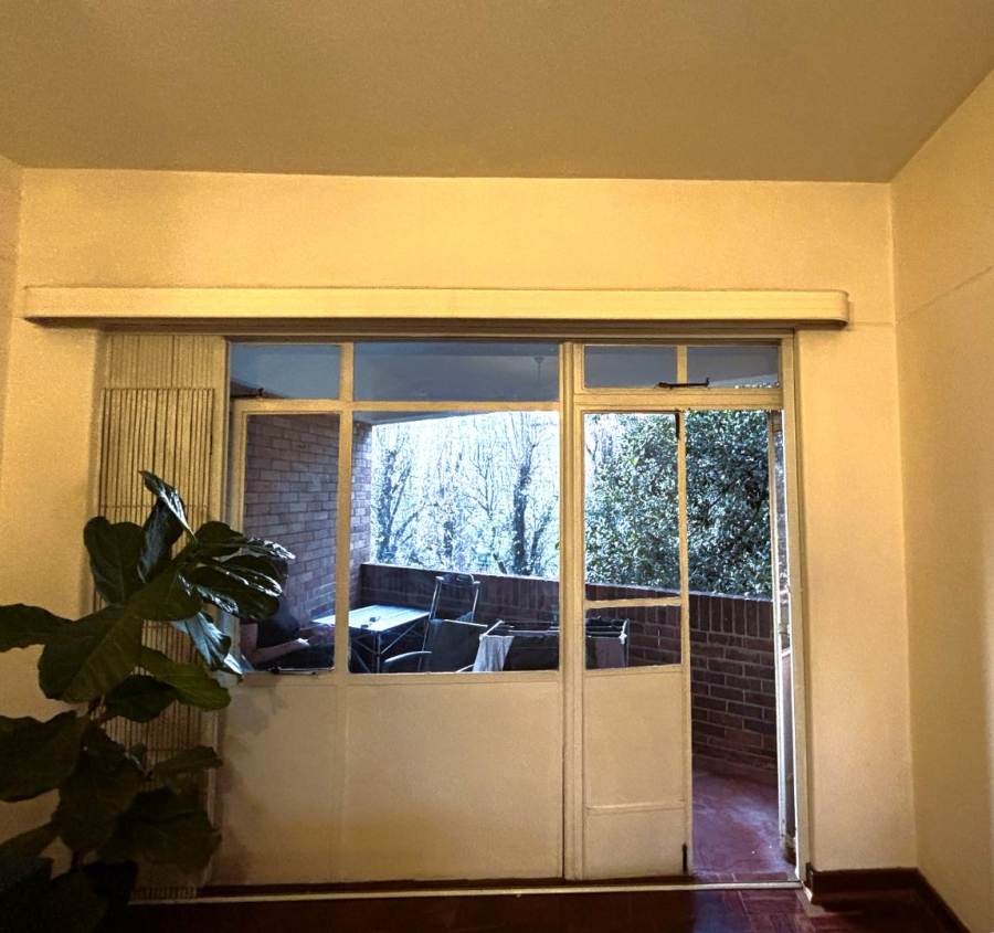 To Let 1 Bedroom Property for Rent in Illovo Gauteng