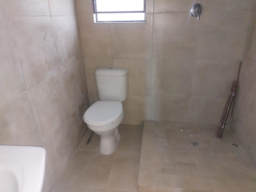 To Let 1 Bedroom Property for Rent in Brackendowns Gauteng