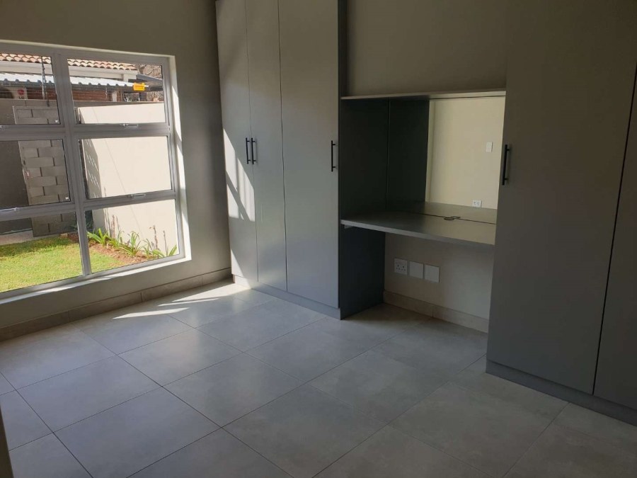2 Bedroom Property for Sale in Brooklyn Gauteng