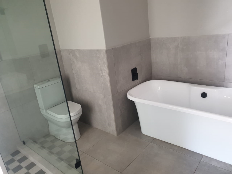 2 Bedroom Property for Sale in Brooklyn Gauteng
