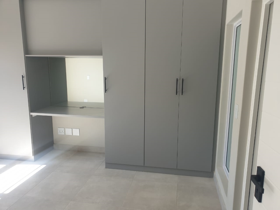 2 Bedroom Property for Sale in Brooklyn Gauteng