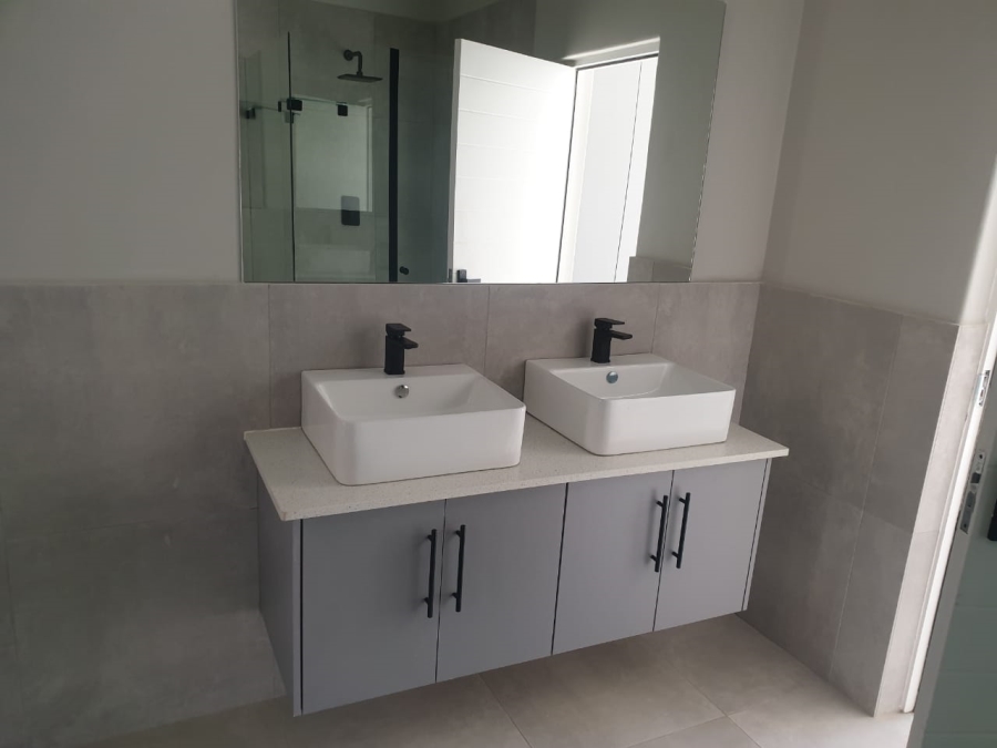 2 Bedroom Property for Sale in Brooklyn Gauteng