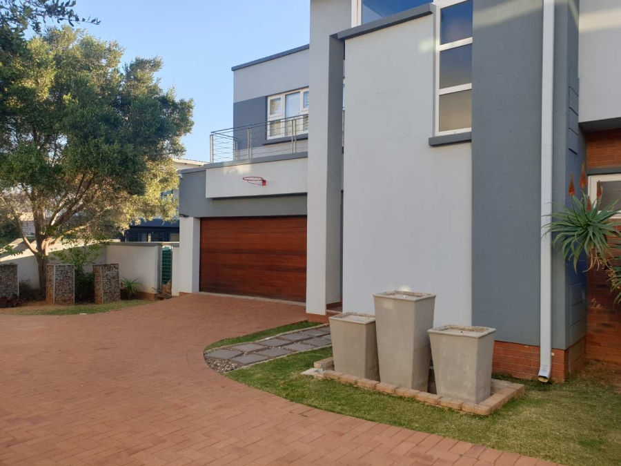 4 Bedroom Property for Sale in Eye of Africa Gauteng