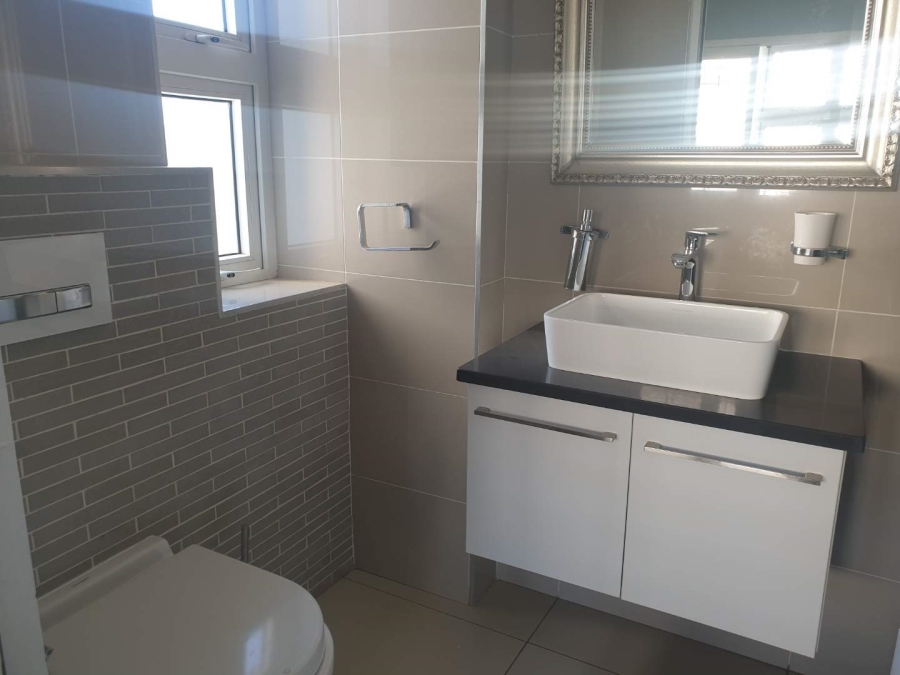 4 Bedroom Property for Sale in Eye of Africa Gauteng