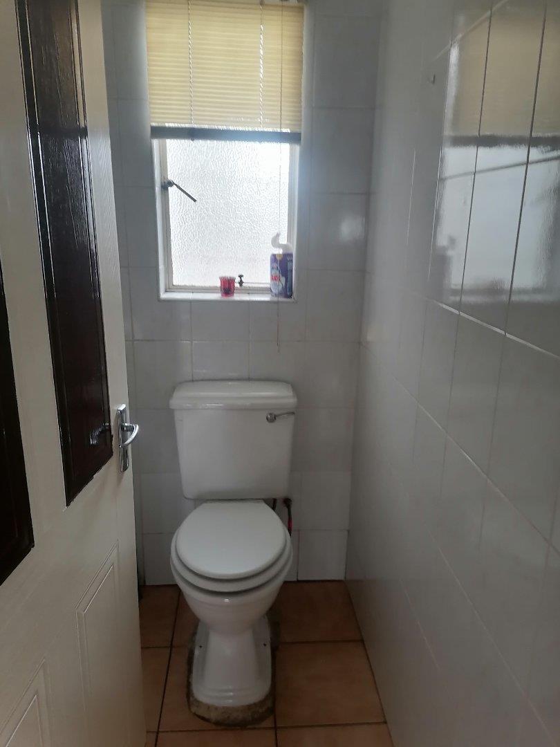 4 Bedroom Property for Sale in Brackenhurst Gauteng