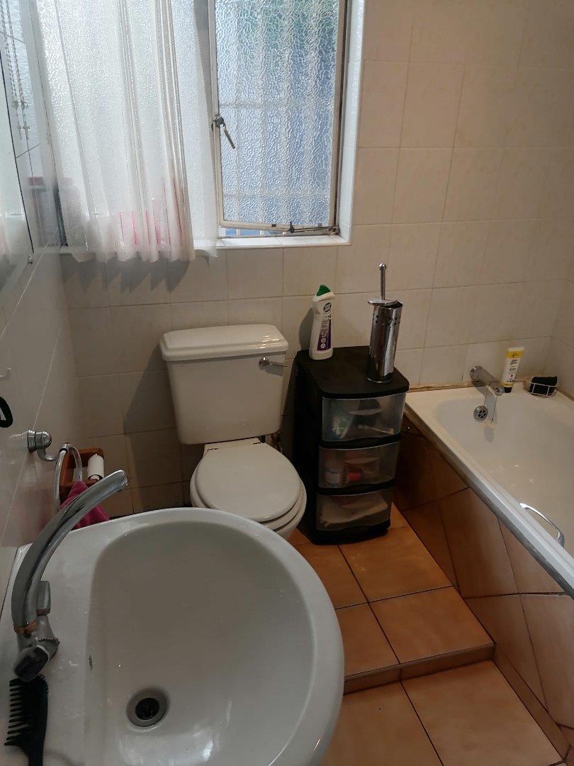 4 Bedroom Property for Sale in Brackenhurst Gauteng