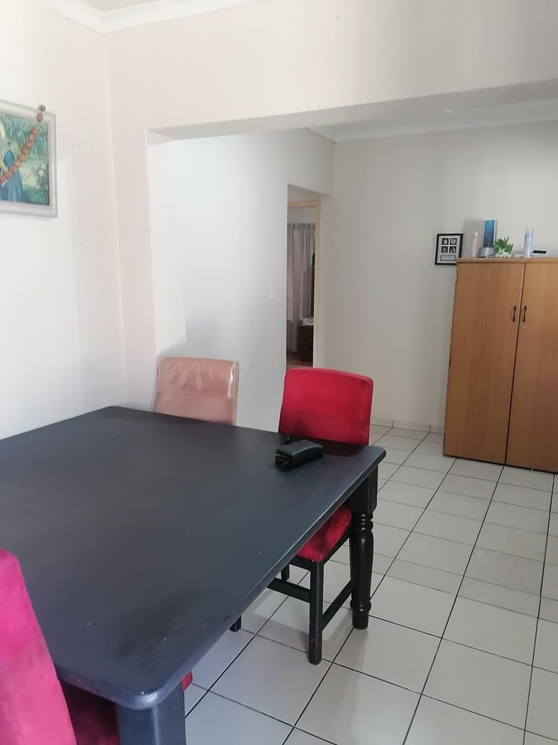 4 Bedroom Property for Sale in Brackenhurst Gauteng