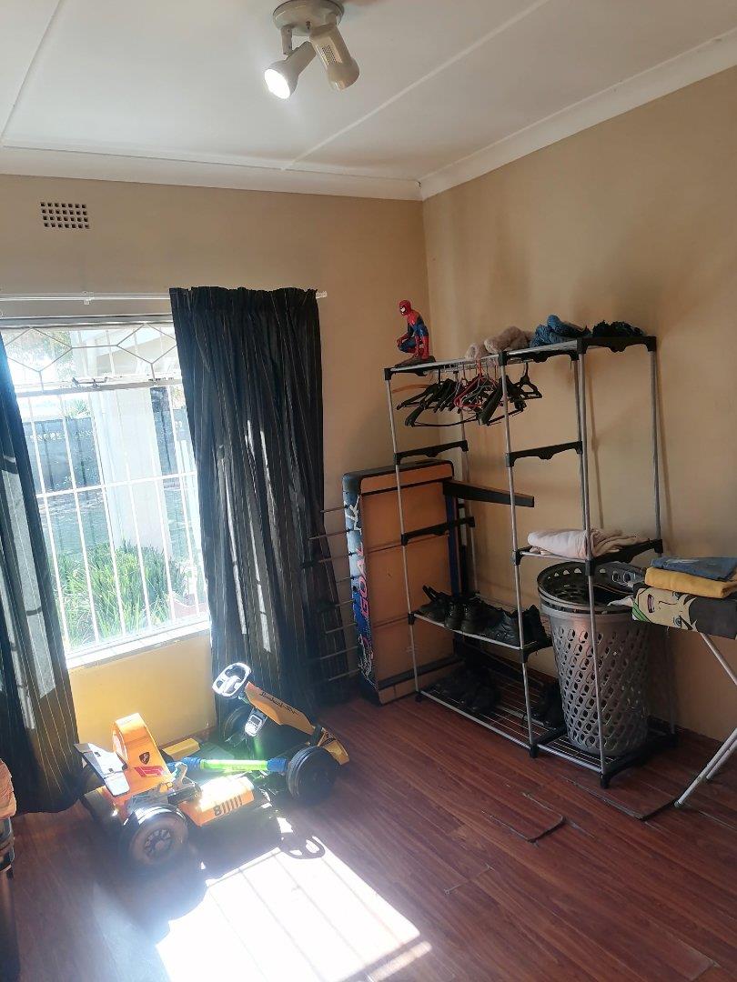 4 Bedroom Property for Sale in Brackenhurst Gauteng