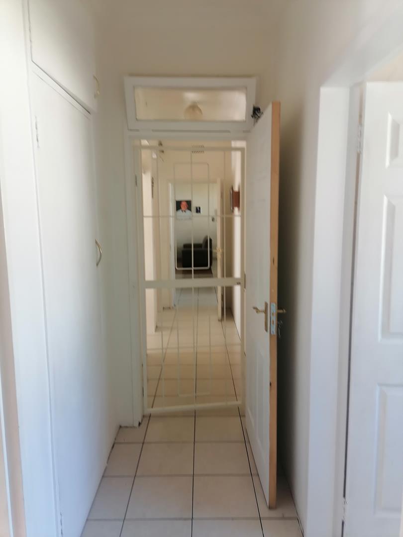4 Bedroom Property for Sale in Brackenhurst Gauteng