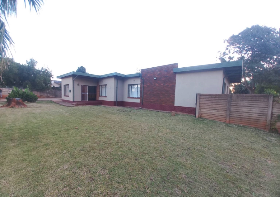 4 Bedroom Property for Sale in The Orchards Gauteng