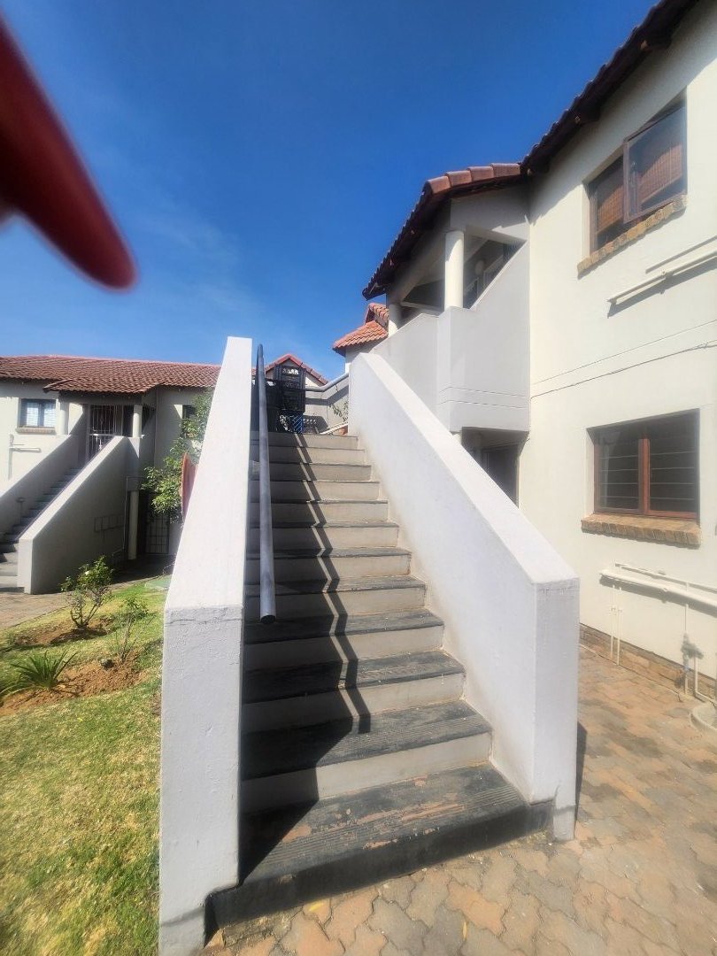 To Let 2 Bedroom Property for Rent in Northwold Gauteng