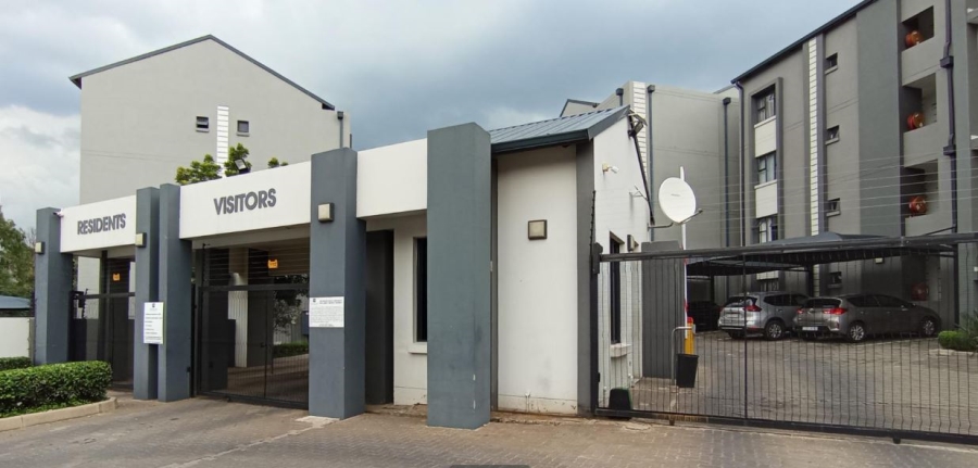 1 Bedroom Property for Sale in Halfway Gardens Gauteng