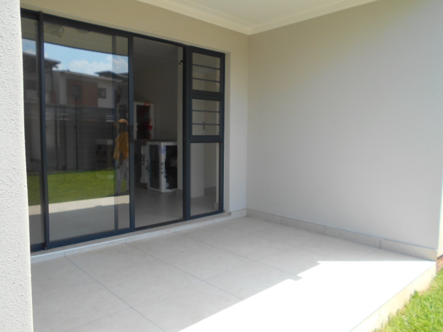 To Let 3 Bedroom Property for Rent in Glen Marais Gauteng