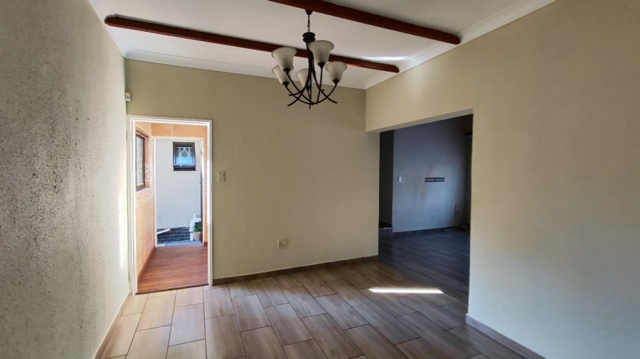 4 Bedroom Property for Sale in Farrarmere Gauteng
