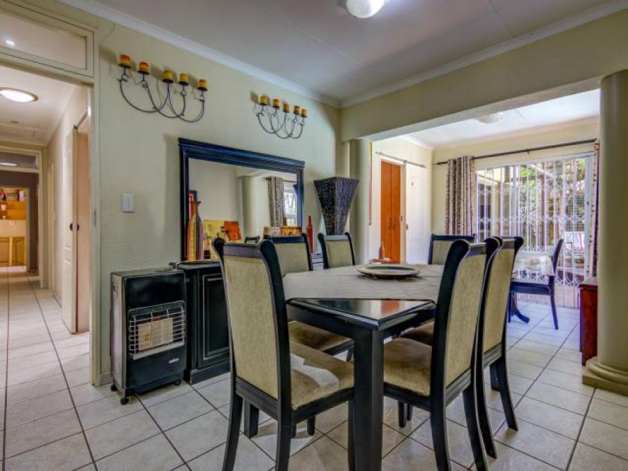 2 Bedroom Property for Sale in Van Riebeeck Park Gauteng