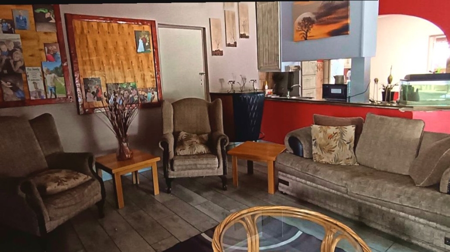 6 Bedroom Property for Sale in Riversdale Gauteng