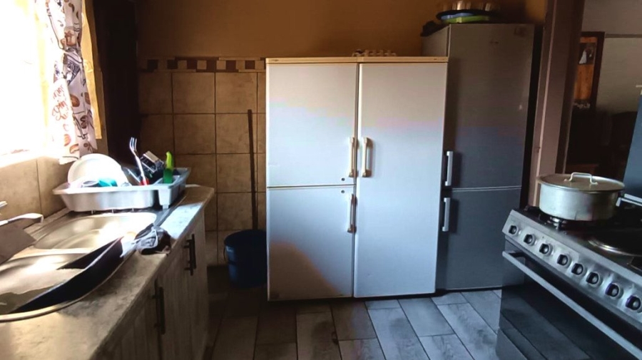 6 Bedroom Property for Sale in Riversdale Gauteng