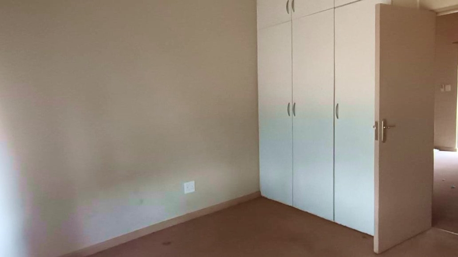 6 Bedroom Property for Sale in Riversdale Gauteng