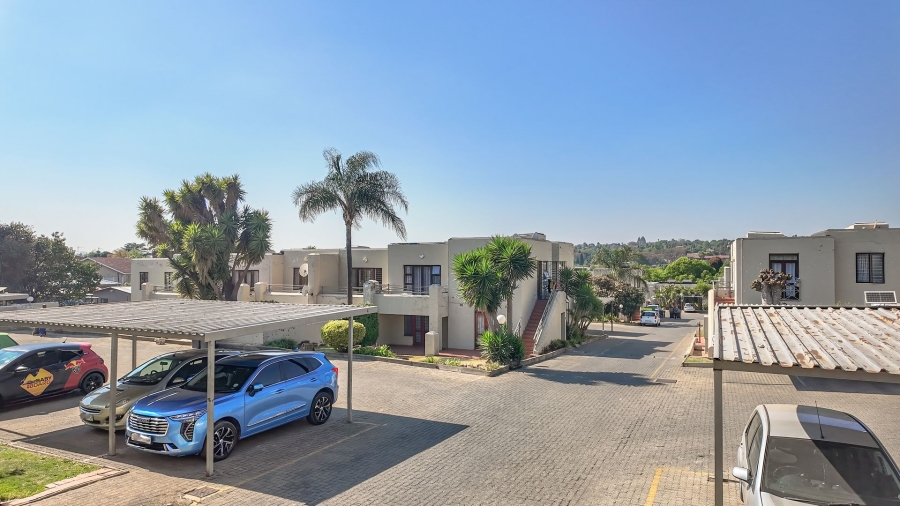 1 Bedroom Property for Sale in Kew Gauteng