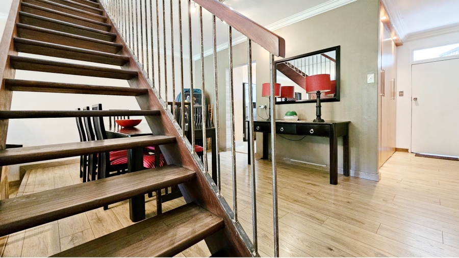 2 Bedroom Property for Sale in Three Rivers Gauteng