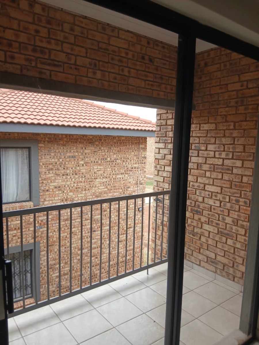 To Let 3 Bedroom Property for Rent in Rynfield A H Gauteng