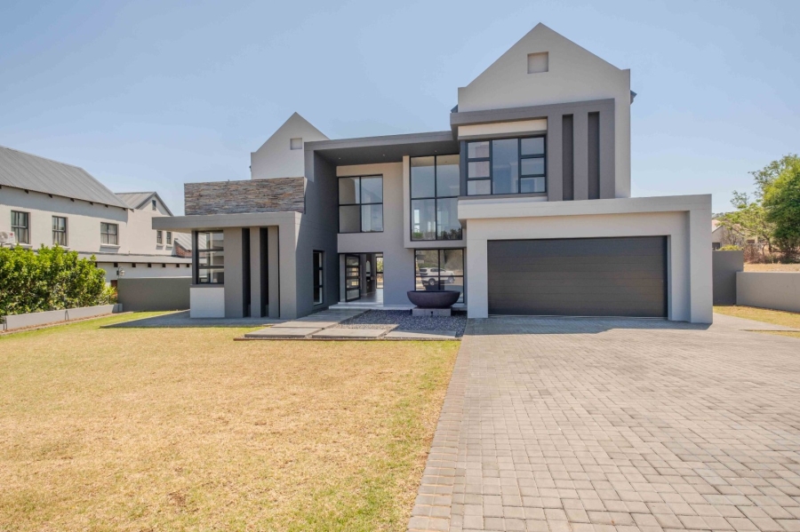 4 Bedroom Property for Sale in Waterlake Farm Lifestyle Estate Gauteng