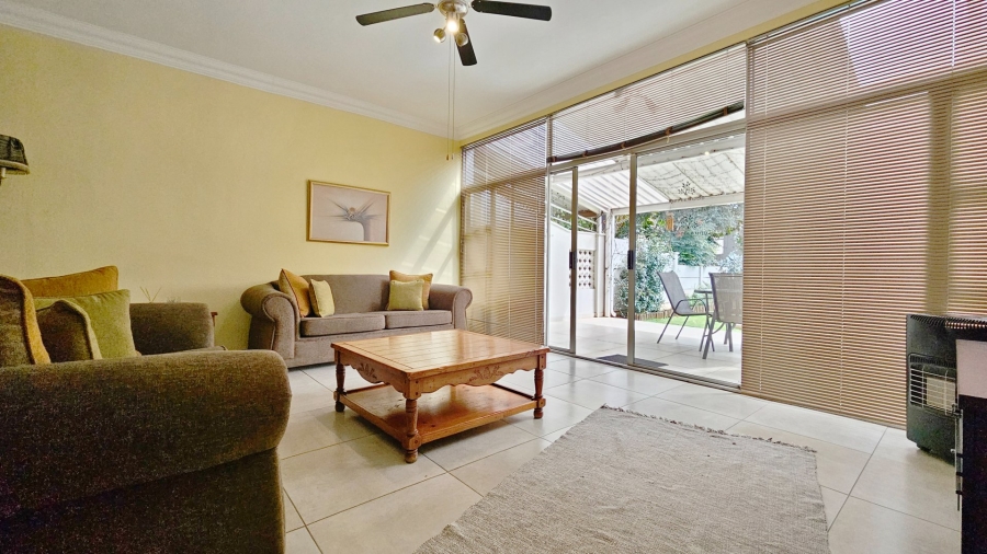 2 Bedroom Property for Sale in Three Rivers Gauteng